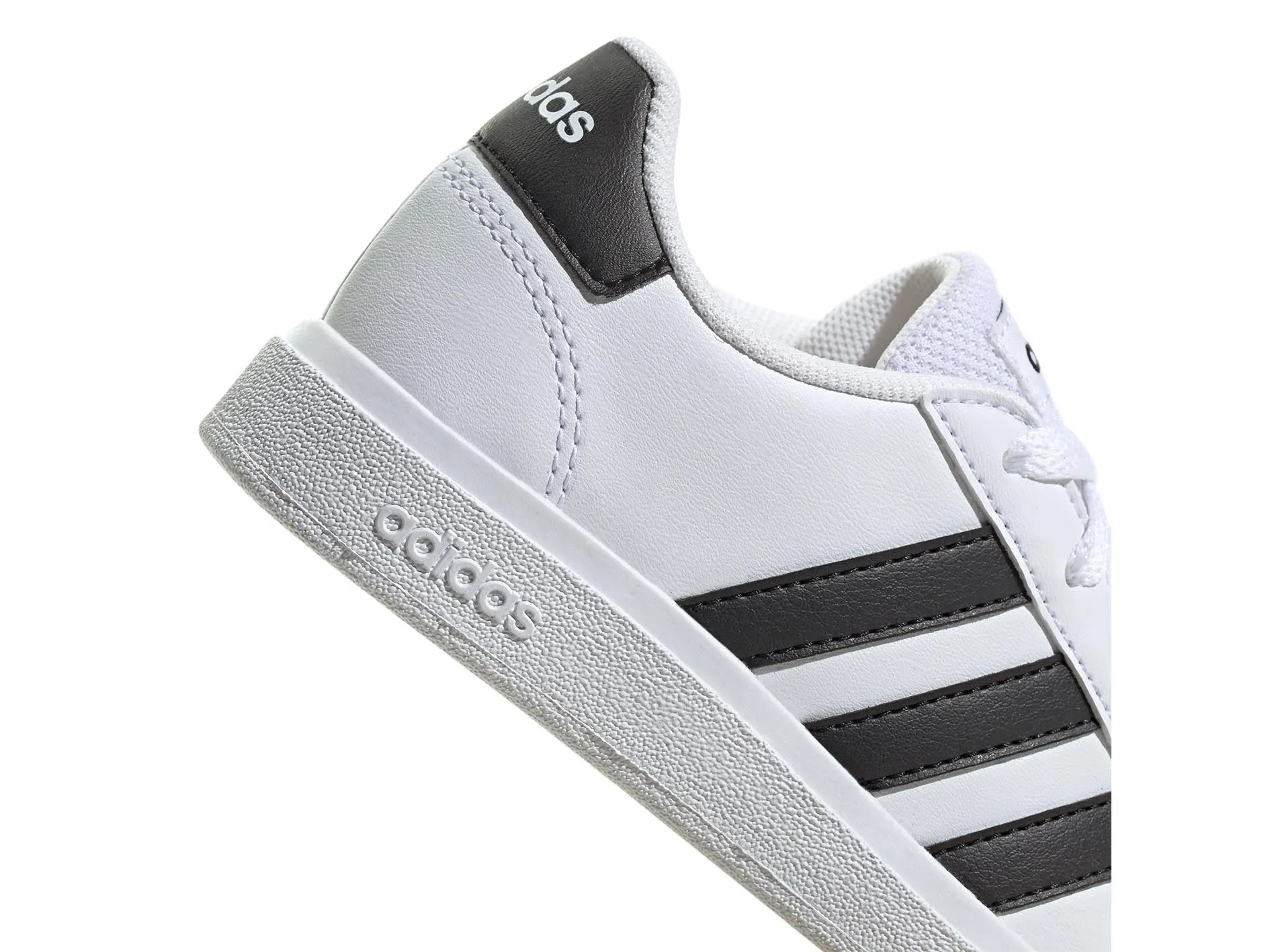 Adidas Junior Grand Court 2.0 <br> GW6511