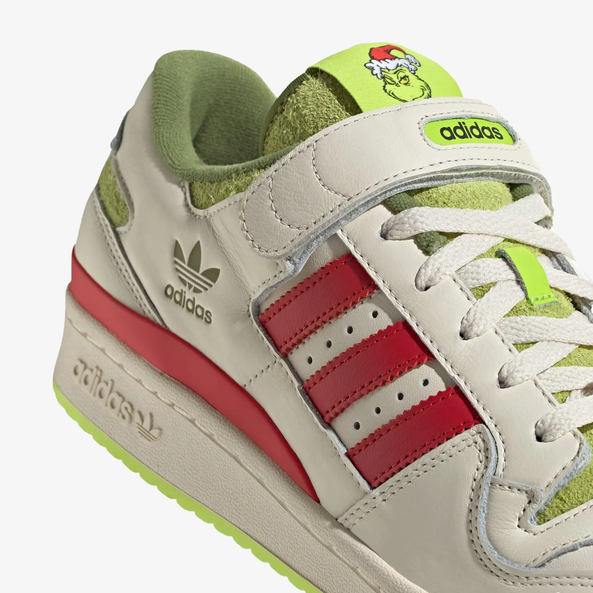 Adidas Originals | FORUM LOW X THE GRINCH  { CREAM WHITE/COLLEGIATE RED/SOLAR SLIME