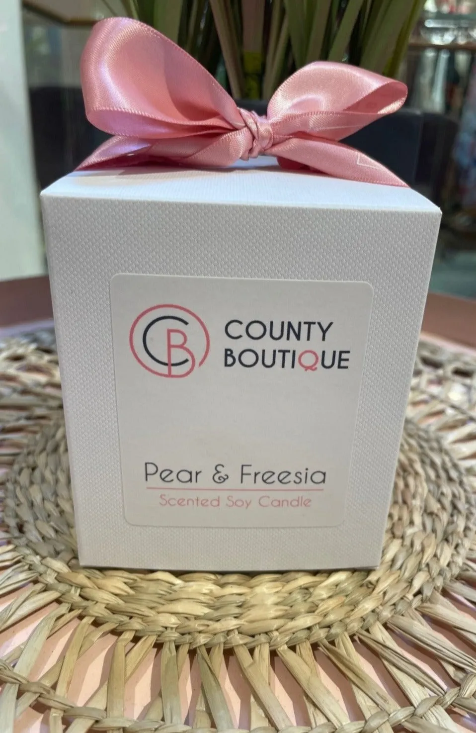 Cobo No. 57 Pear & Freesia Soy Candle