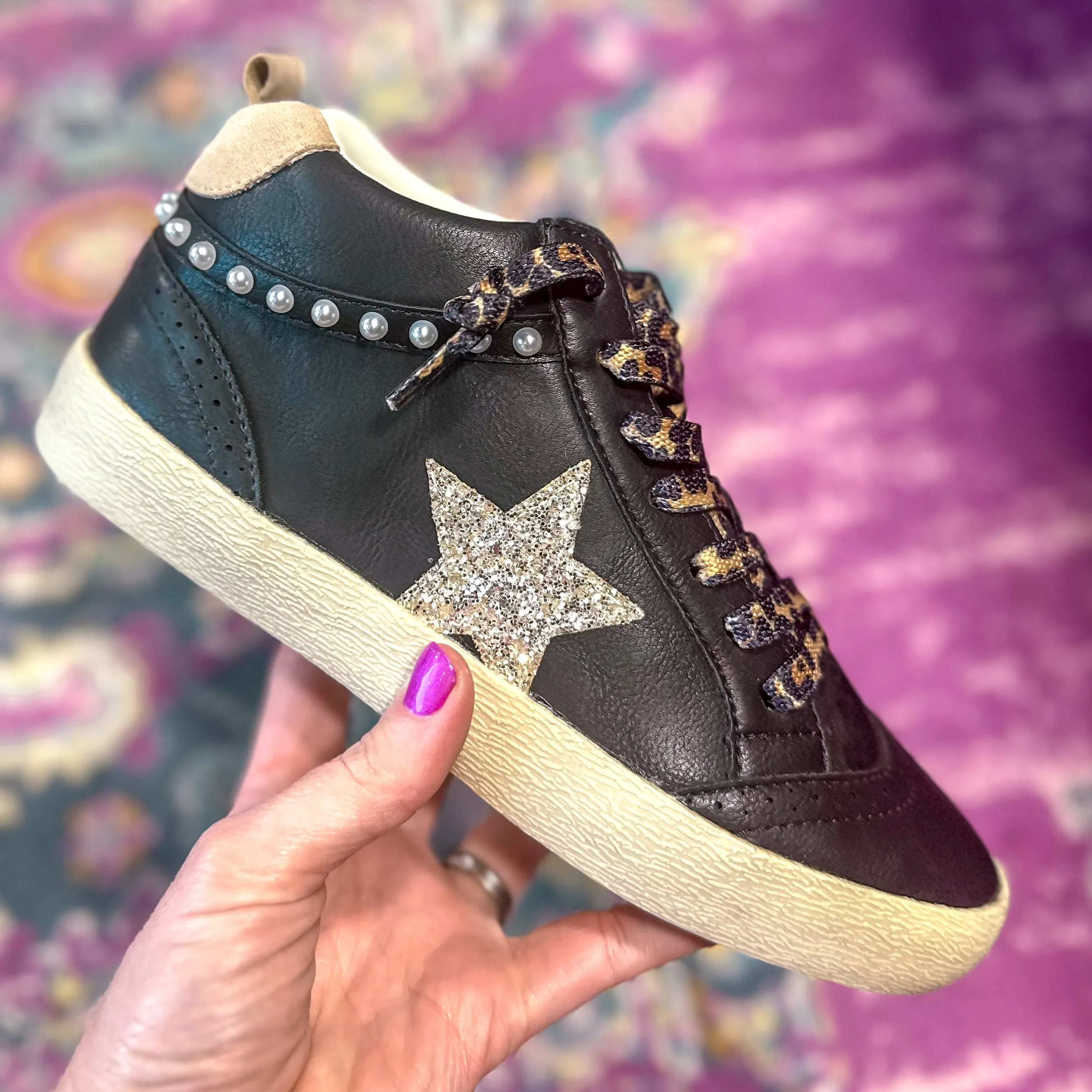 Daisy Black Gold Star Sneakers