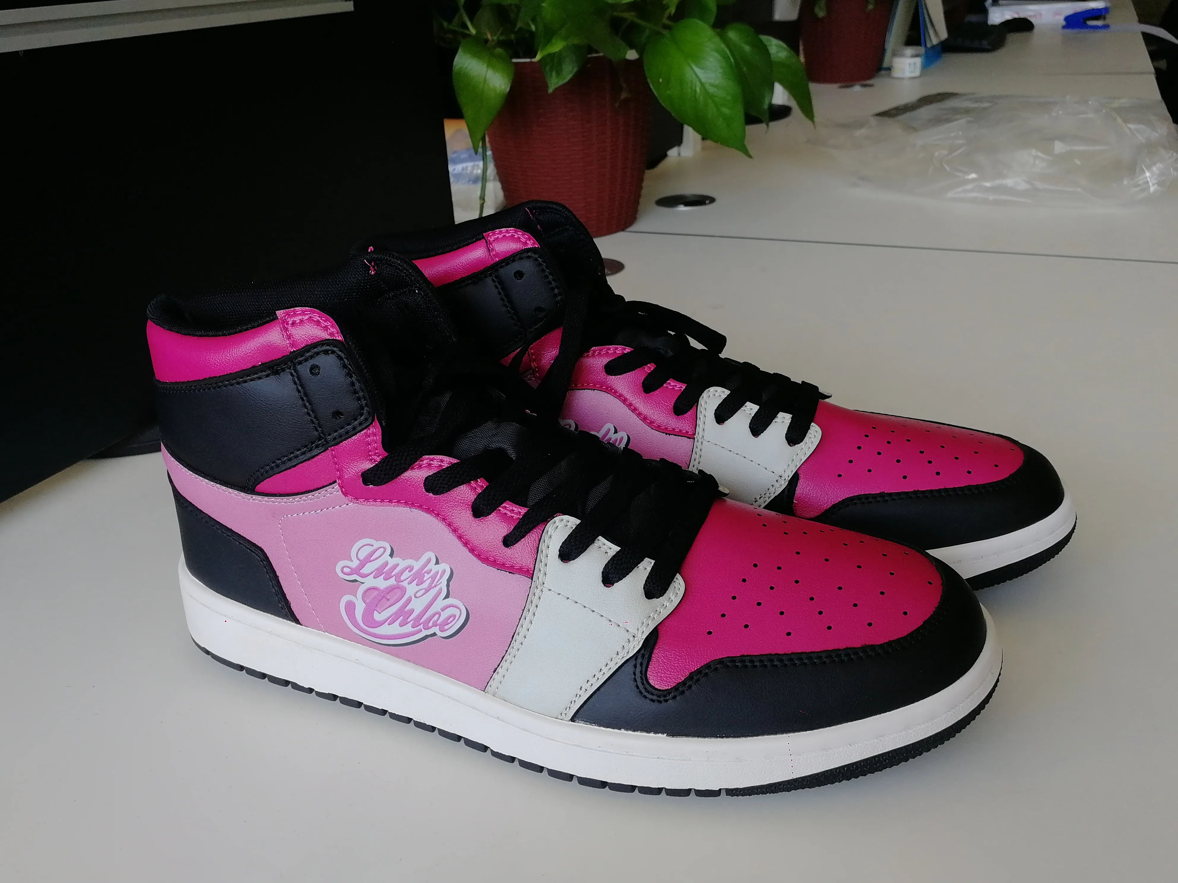 Lucky Chloe Equil Street Kicks - 1P - Unisex