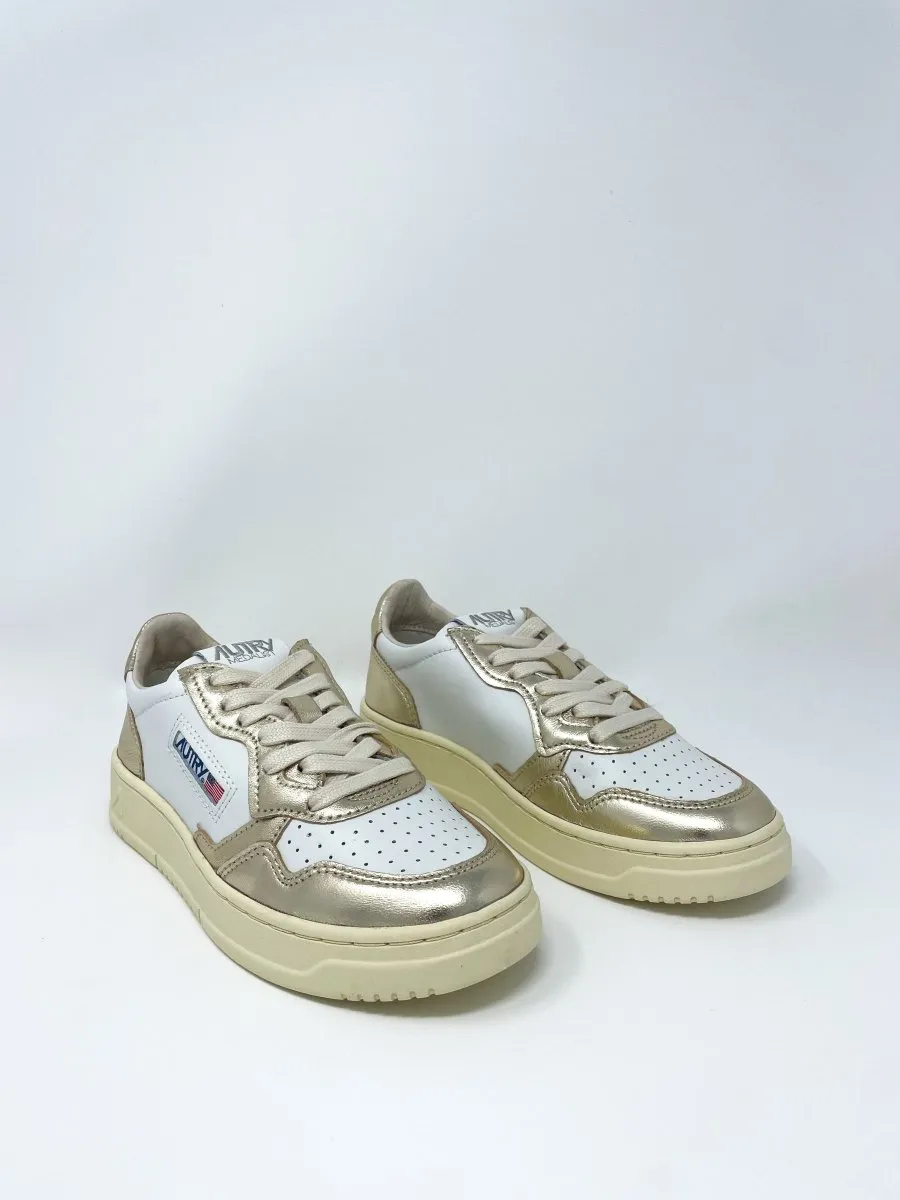 Medalist Low Bicolor Sneakers in White/Platinum Leather