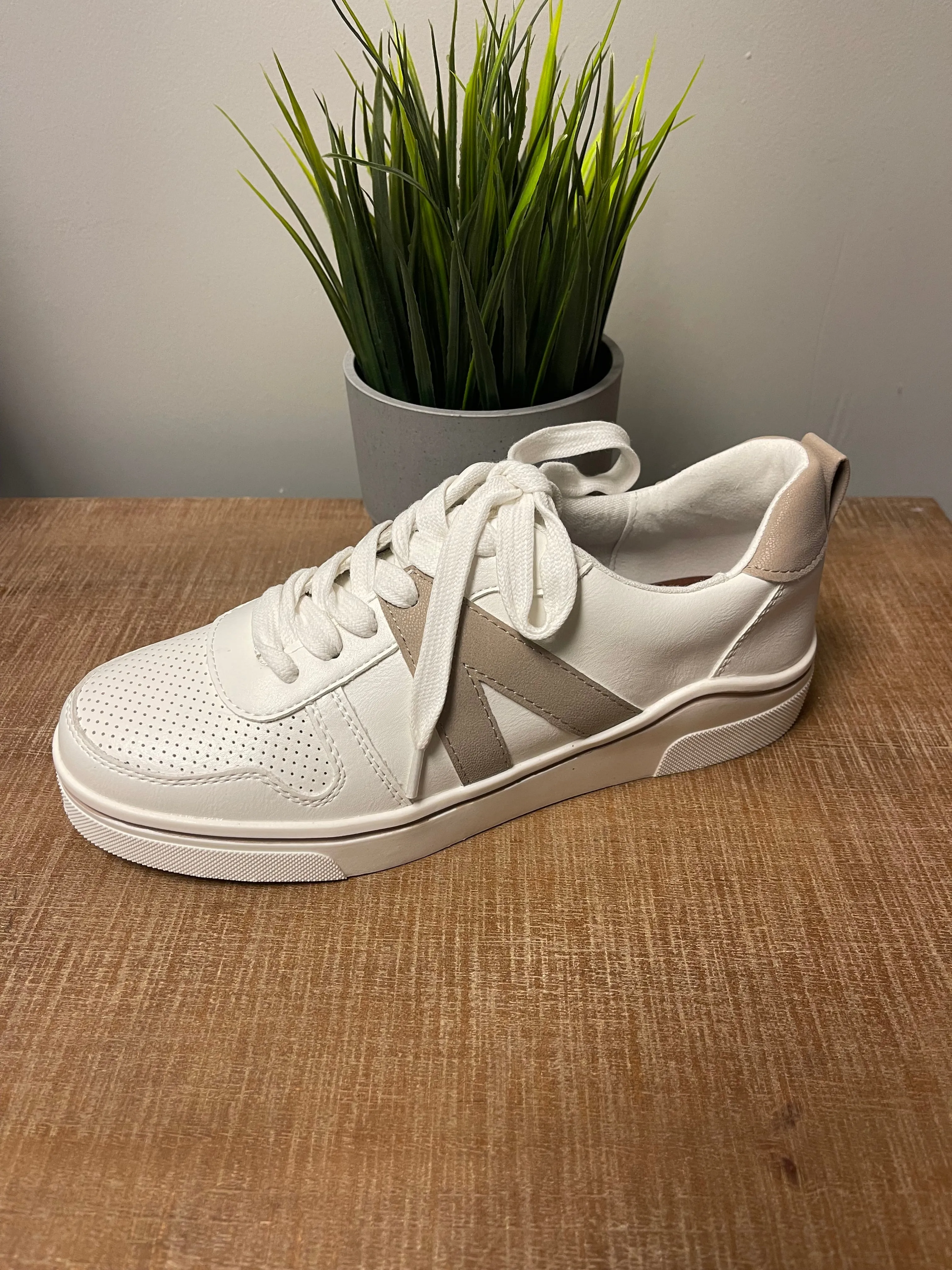 MIA ALTA SNEAKER