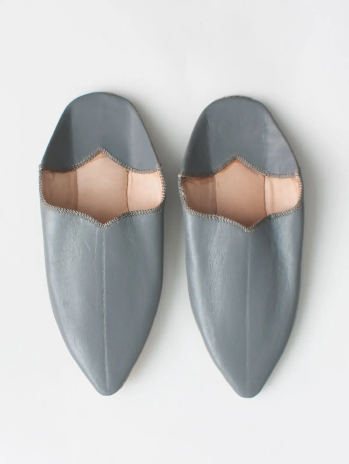 Moroccan Plain Pointed Babouche Slippers, Grey