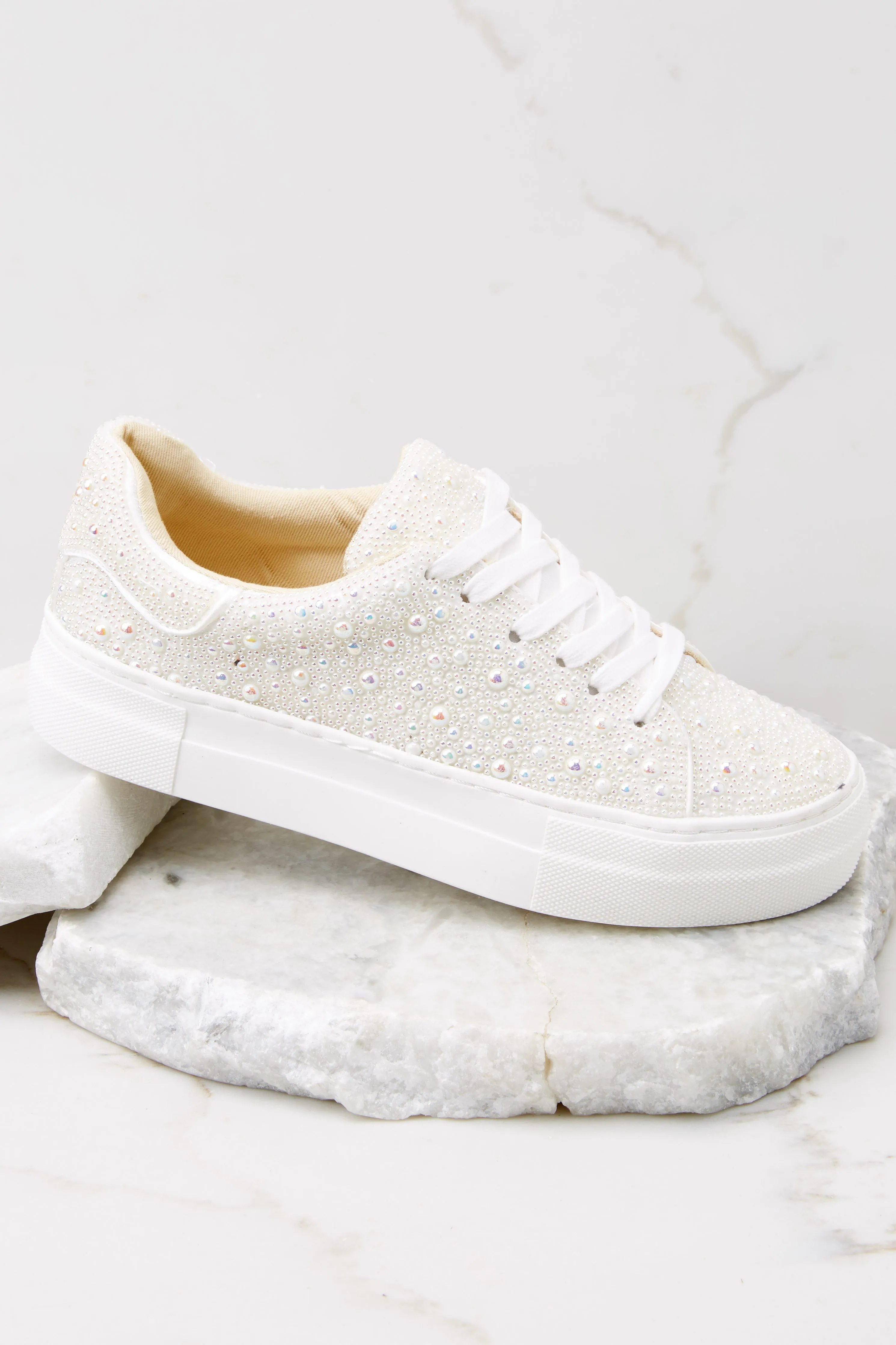 Sidny Ivory Sneakers