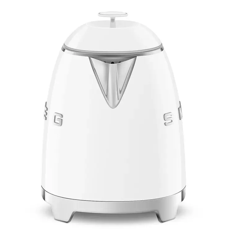 Smeg KLF05WHUK 0.8L Mini Kettle White, Retro 50's Style, Anti-Slip Base, Auto Shut Off, 1400W