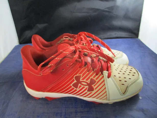 Used Under Armour Leadoff Cleats Youth Size 4.5 - wear on ankles